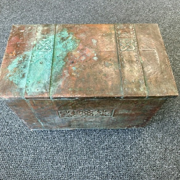 Arts and Crafts Chest 3